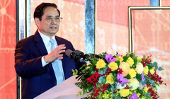 Thủ tướng Phạm Minh Chính - Chủ tịch Ủy ban Quốc gia về Chuyển đổi số - trao đổi tại Diễn đàn Quốc gia phát triển doanh nghiệp công nghệ số năm 2021.