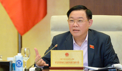 "Tổ chức quyết định sinh mạng hàng vạn người thì việc hành nghề về lĩnh vực phải thật rõ ràng" - Chủ tịch Quốc hội nói về Hội đồng Y khoa Quốc gia.