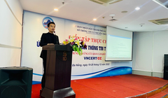 Phó Giám đốc VNCERT/CC Lê Công Phú thông tin về tình hình an toàn thông tin mạng. (Ảnh: Thu Hà).