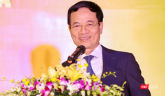 Bộ trưởng Nguyễn Mạnh Hùng cho rằng, 10 năm tới sẽ có làn sóng chuyển dịch từ thị trường trong nước là chính sang thị trường quốc tế là chính.