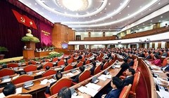 Ban Chấp hành Trung ương Đảng khoá XIII đã họp để xem xét và cho ý kiến về công tác cán bộ.