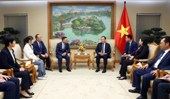 Phó Thủ tướng Trần Lưu Quang cùng các lãnh đạo tỉnh Thái Nguyên tiếp và làm việc với lãnh đạo Tập đoàn Sunny tại Văn phòng Chính phủ.