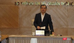 Thứ trưởng Phạm Đức Long cho rằng nếu không nâng cao quyết tâm triển khai chương trình IPv6 Quốc gia này thì có nguy cơ tụt hạng về chuyển đổi số, chậm trễ phát triển chính phủ số, kinh tế số, xã hội số.