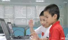 Chỉ 36% trẻ em Việt Nam nắm được cách để an toàn trên không gian mạng