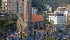 Nhà thờ đá Tam Đảo - một trong những điểm check-in nổi tiếng của Tam Đảo.