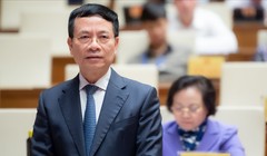 Bộ trưởng Nguyễn Mạnh Hùng trả lời chất vấn của các đại biểu Quốc hội