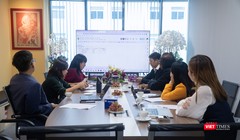 Hội đồng Sơ khảo lựa chọn những bài thi nổi bật vào vòng Chung Khảo Giải thưởng VCA 2023.