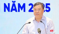 Ông Phạm Gia Túc, Phó Chánh Văn phòng Trung ương Đảng, Ủy viên Thường trực Ban Chỉ đạo Trung ương về Phát triển Khoa học, Công nghệ, Đổi mới sáng tạo và Chuyển đổi số báo cáo tại Hội nghị.