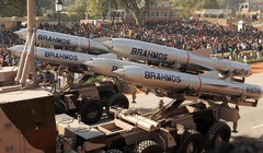 Tên lửa hành trình siêu thanh BrahMos do Ấn Độ và Nga hợp tác sản xuất. Ảnh: National Interest