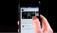 Facebook sẽ hạn chế những hình ảnh tĩnh có nút play video giả mạo. (ảnh: The Verge)