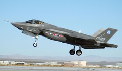 Mẫu tiêm kích tàng hình thế hệ thứ 5 F-35 của Mỹ (Ảnh: AFP)