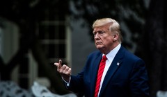 Ông Trump gửi lời chúc mừng sinh nhật muộn màng tới ông Abe (Ảnh: Washington Post)