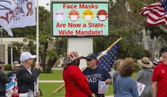 Ông Trump cho rằng nên làm chậm quá trình xét nghiệm COVID-19 để giảm số ca nhiễm (Ảnh: Getty)