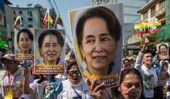 Quân đội Myanmar nói họ thực hiện các vụ bắt giữ nhằm phản ứng trước "gian lận bầu cử" trong kỳ bầu cử năm ngoái (Ảnh: AFP)