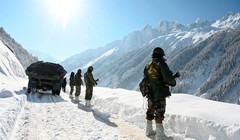 Chiến thuật "cắt lát salami" đang được Trung Quốc áp dụng ở Himalaya? (Ảnh: Getty)