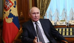 Tổng thống Putin đã trả lời nhiều câu hỏi liên quan tới bài báo mà ông đăng tải mới đây (Ảnh: Sputnik)