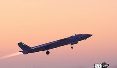 CCTV công bố đoạn băng J-20 tham gia tập trận chiến đấu giả định ban đêm (Ảnh: CCTV)