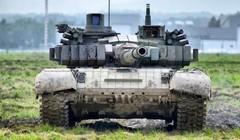 Xe tăng T-72M4CZ (Ảnh: Military Watch)