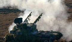 Xe tăng Gepard của Đức trong một cuộc tập trận ở Bergen, gần Hamburg năm 2003 (Ảnh: Reuters)