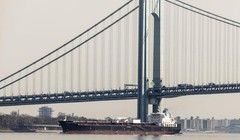 Xuất khẩu dầu thô của Nga tăng bất chấp các lệnh trừng phạt của phương Tây (Ảnh: Shutterstock)