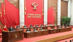 Chủ tịch Kim Jong-un chủ trì phiên họp toàn thể BCHTW đảng Lao động Triều Tiên (Ảnh: KCNA)