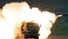 Nga nhiều lần cảnh báo nguy cơ xung đột lan rộng khi phương Tây tiếp tục cấp vũ khí cho Ukraine (Ảnh minh họa: AFP).