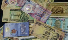 Nhiều đồng tiền của châu Á đã trượt giá từ 10% trở lên tính từ cuối tháng 3 (Ảnh: Nikkei)