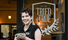 Morgan Eckroth kiếm được 9.000 USD mỗi tháng nhờ công việc phụ trên mạng xã hội (Ảnh: Albany Herald)