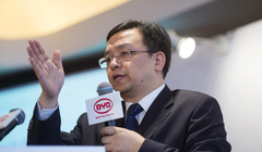 Chủ tịch BYD Wang Chuanfu phát biểu trong một sự kiện mới đây của công ty (Ảnh: Fortune)