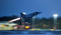 Chiến đấu cơ JAS 39 Gripen C/D cất cánh từ sân bay Lulea-Kallax, Thụy Điển vào ngày 4/3/2024 trong cuộc tập trận quân sự Nordic Response 24 của NATO (Ảnh: Getty)