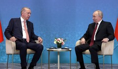 Tổng thống Thổ Nhĩ Kỳ Recep Tayyip Erdogan và người đồng cấp Nga Vladimir Putin thảo luận ở Astana, Kazakhstan (Ảnh: Getty)