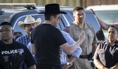 Tỷ phú Elon Musk phát trực tiếp chuyến thăm biên giới Texas-Mexico, Eagle Pass, Texas ngày 28/9 (Ảnh: Getty)