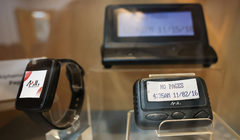 Máy nhắn tin được trưng bày trong phòng họp tại tòa nhà công ty Gold Apollo (Ảnh: Washington Post)