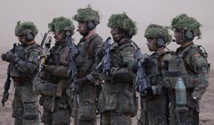 Quân đội Đức trong cuộc tập trận quân sự Quadriga có sự tham gia của Pháp, Litva và Hà Lan gần Pabrade, Litva. Ảnh: Getty.