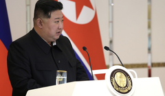 Nhà lãnh đạo Triều Tiên Kim Jong-un tại cuộc họp báo chung với Tổng thống Nga Vladimir Putin vào tháng 6. Ảnh: Moscow Times.