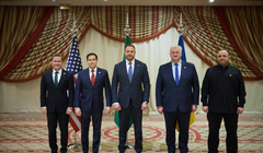 Phái đoàn Mỹ và Ukraine có cuộc đàm phán tại Jeddah, Arab Saudi hôm 11/3. Ảnh: Reuters.