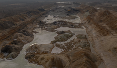 Một mỏ titanium lộ thiên ở Ukraine trong bức ảnh được chụp vào tháng trước. Ảnh: AFP.