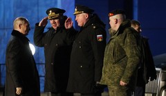 Tổng thống Nga Vladimir Putin tham dự lễ hạ thủy tàu ngầm hạt nhân mới, ngày 27/3. Ảnh: Sputnik.