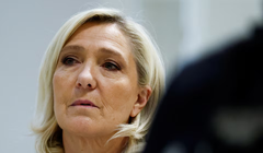 Bà Marine Le Pen, người đứng đầu đảng Tập hợp Quốc gia (RN). Ảnh: Reuters.