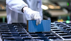 Pin mặt trời là mục tiêu mới nhất của thuế quan Mỹ, với mức thuế lên tới 3.521% đối với hàng nhập khẩu từ Đông Nam Á. Ảnh: Getty.