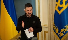 Vladimir Zelensky của Ukraine trong một cuộc họp báo ngày 22/4. Ảnh: 