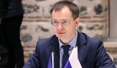 Ông Vladimir Medinsky trong bức ảnh chụp cuộc đàm phán giữa Nga và Ukraine tại Istanbul vào ngày 29/3/2022. Ảnh: Sputnik.