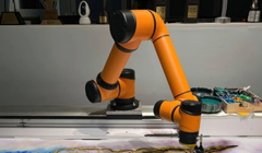 Gemini AI đang trong quá trình vẽ tranh thủy mặc. Ảnh: CNN.