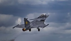 Chuyến bay AI đầu tiên của Gripen diễn ra vào ngày 28/5, và hai chuyến bay khác được thực hiện vào đầu tháng 6. Ảnh: IE.