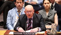 Đại diện thường trực của Nga tại Liên hợp quốc Vassily Nebenzia tại cuộc họp khẩn cấp của Hội đồng Bảo an Liên Hợp Quốc ngày 13/6. Ảnh: Getty.