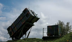 Hệ thống phòng thủ tên lửa Patriot của Mỹ trong cuộc tập trận chung giữa quân đội Israel và Mỹ. Ảnh: AFP.