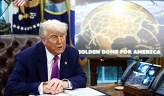 Tổng thống Mỹ Donald Trump đưa ra thông báo về lá chắn phòng thủ tên lửa Golden Dome tại Phòng Bầu dục của Nhà Trắng ở Washington, D.C., Mỹ ngày 20/5. Ảnh: Reuters.