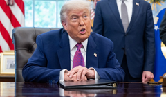 Tổng thống Mỹ Donald Trump phát biểu tại Phòng Bầu dục của Nhà Trắng ở Washington, DC, vào ngày 10/6. Ảnh: AFP.