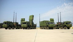 Hệ thống phòng không IRIS-T SLM trong lễ ra mắt lần đầu tiên tại căn cứ quân sự Todendorf vào ngày 4/9/2024 tại Panker, Đức. Ảnh: Getty.