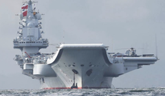 Tàu sân bay Sơn Đông của quân đội Trung Quốc. Ảnh: MW.